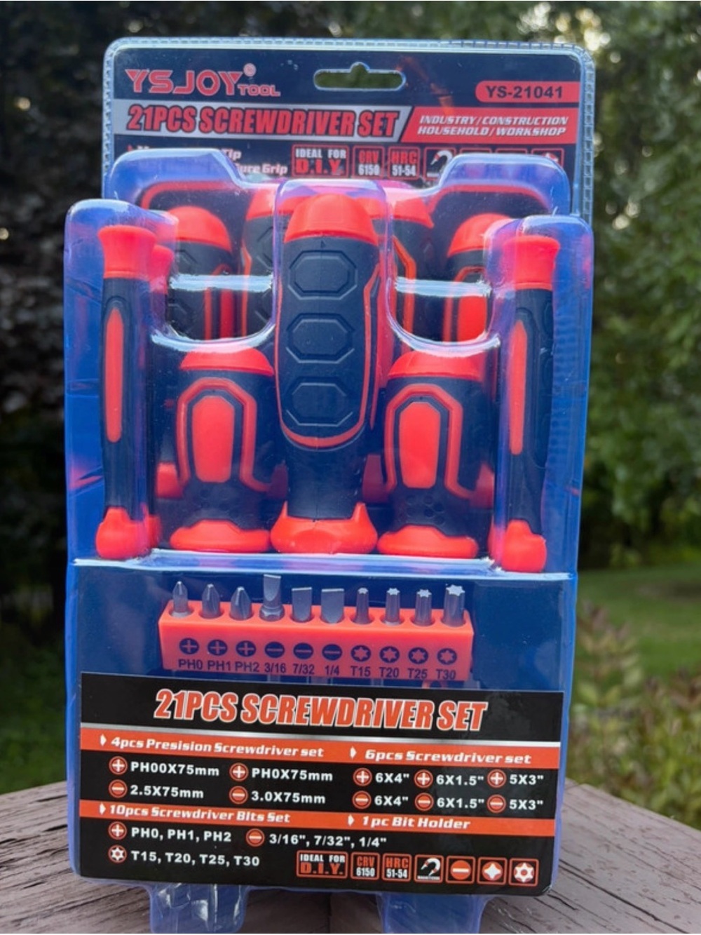 21-Piece Screwdriver Set - Black & Red